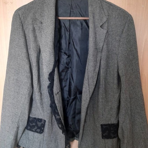 Women's blazer used gray with lace details large size