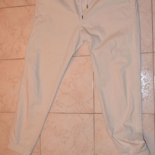 White pants used, size L