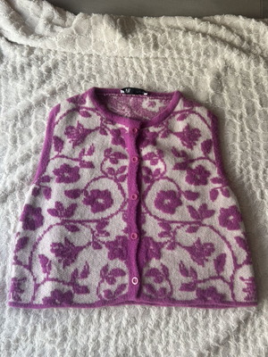 Zara Magenta Floral Knit Cardigan Size S Like New