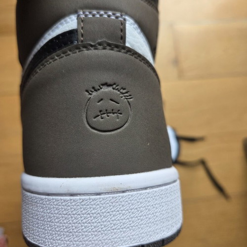 JordanAir 1 Retro High OG SP Travis Scott men's boots new, size 43, black and grey