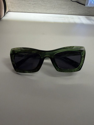 Ørgreen sunglasses like new, green