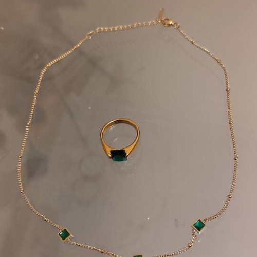 Jewelry set with green stone stainless steel necklace and ring new