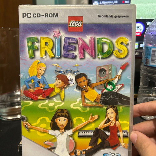 PC games lot of 3 used with two sealed Lego titles