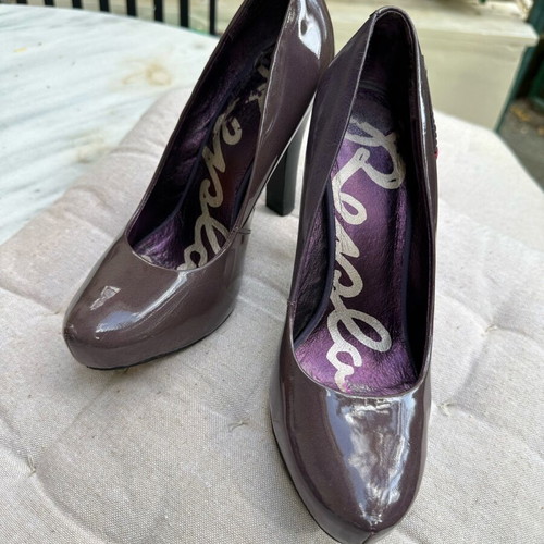 Replay pumps used, dark purple, size 36