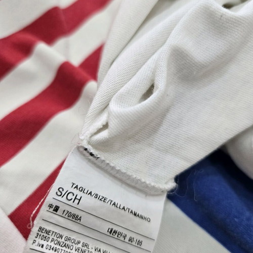Benetton T-shirt teen cotton like new, size S, white multicolor