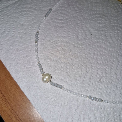 Steel necklace with pearls white new