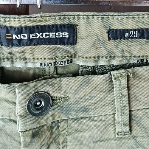 No Excess ανδρική βερμούδα W29 σε χακί χρώμα με μοτίβο σαν καινούργιο