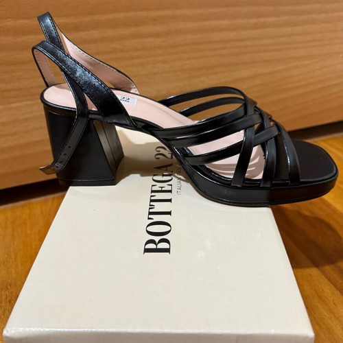 Luigi black platform sandals new, size 36