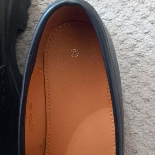 Loafers women's shoes size 36 black like new