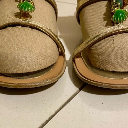 Gianna Kazakou gold sandals like new, leather with beads