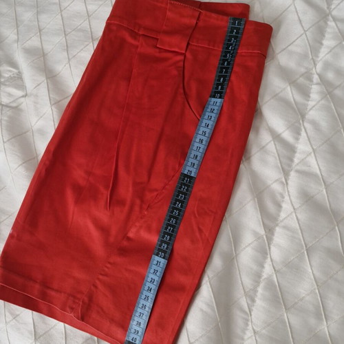 Rinascimento medium skirt like new, red
