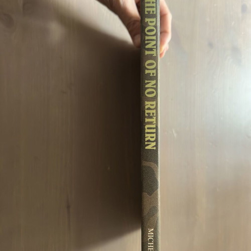 Βιβλίο At The Point of No Return του Michel de Trez σαν καινούργιο