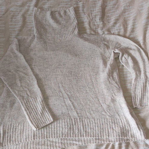 Pullover sweater used, size M, beige