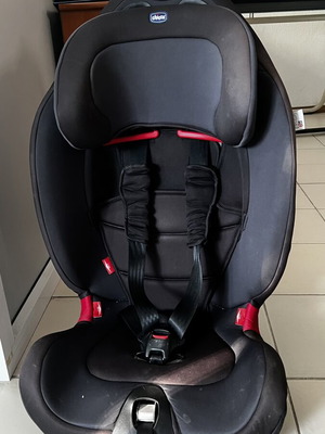 Chicco Gro-Up 123 Car Seat like new, 9-36 kg Black Night