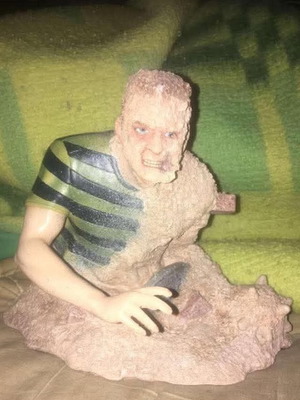 Sandman movie bust statue σαν καινούργιο με το κουτί του