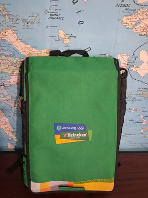 Συλλεκτικό σακίδιο πλάτης Heineken Αθήνα 2004 με ενσωματωμένα ηχεία καινούργιο