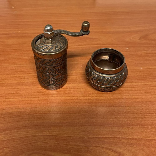 Bronze decorative mill used