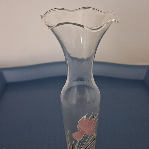 Vittorio glass vase like new with handmade pink flower and gold details 21.5cm