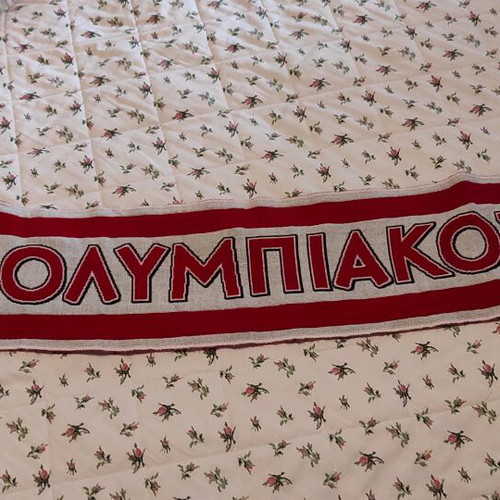 Olympiakos scarf, authentic