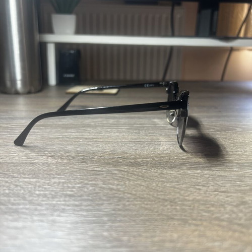 Sunglasses new, black color
