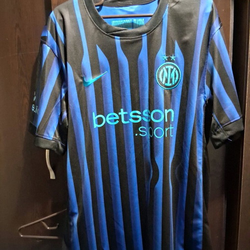 Inter Lautaro Martinez jersey size X-L like new official replica