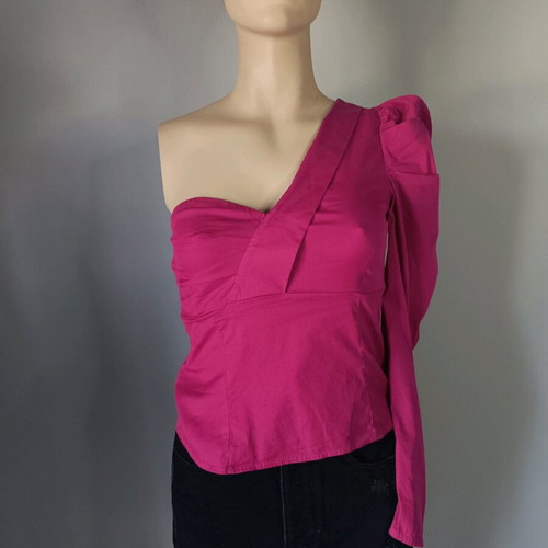 Stradivarius fuchsia top with one shoulder and ruffles like new