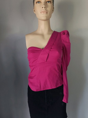 Stradivarius fuchsia top with one shoulder and ruffles like new