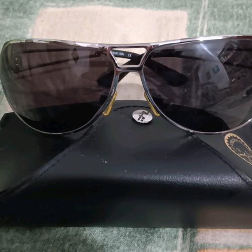 Killer Loop sunglasses used with worn frame and new lenses