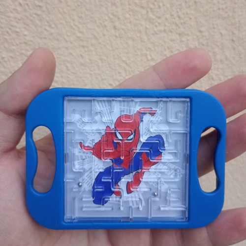 Spiderman handheld maze game