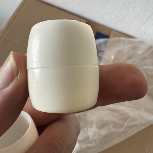 Plastic caps, pack of 15