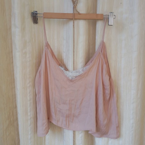 Bershka satin and lace crop tank top pink size M like new