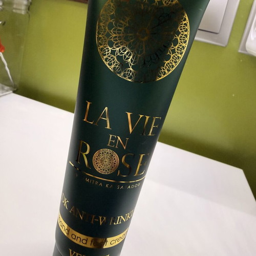 La Vie en Rose Velvet Anti-Wrinkle Hand and Foot Cream by Dimitra Katsafadou