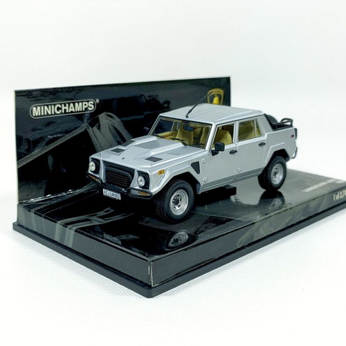 Lamborghini LM002 1984 Silver Metallic 1:43 Minichamps diecast model new