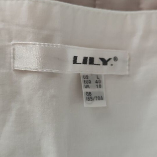 Skirt Lilly.It like new, black and white, size L