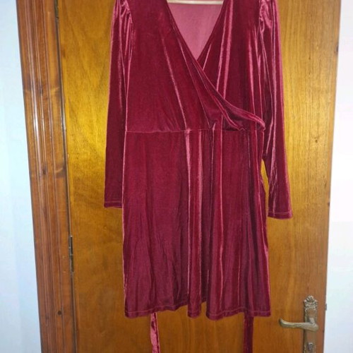Βελούδινο φόρεμα Marks & Spencer κόκκινο νέο μέγεθος 5XL