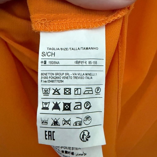 Sisley orange sleeveless shirt like new, size S oversized