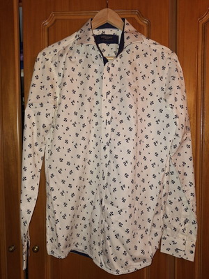 Beneto Maretti dress shirt, white and blue, size L