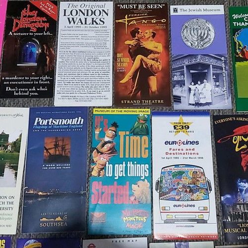 London 1995 tourist guides and flyers like new, 55 pieces