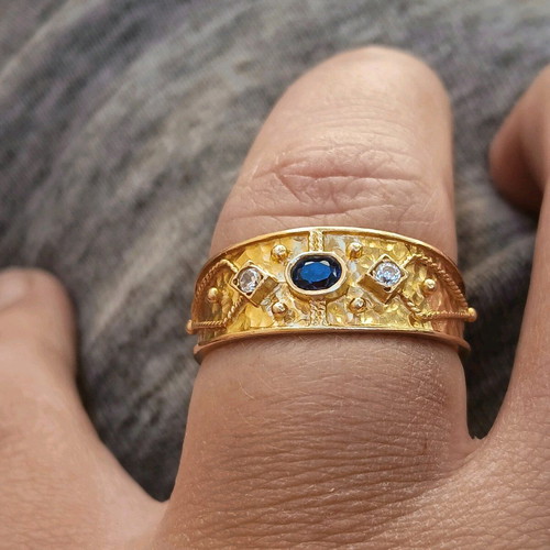 Byzantine 18K gold handmade ring with sapphire and diamonds