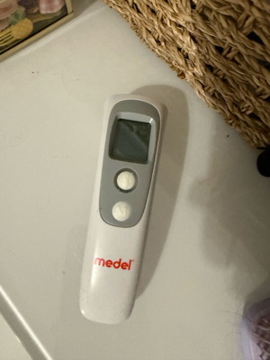 Medel digital forehead thermometer with infrared like new, suitable for babies