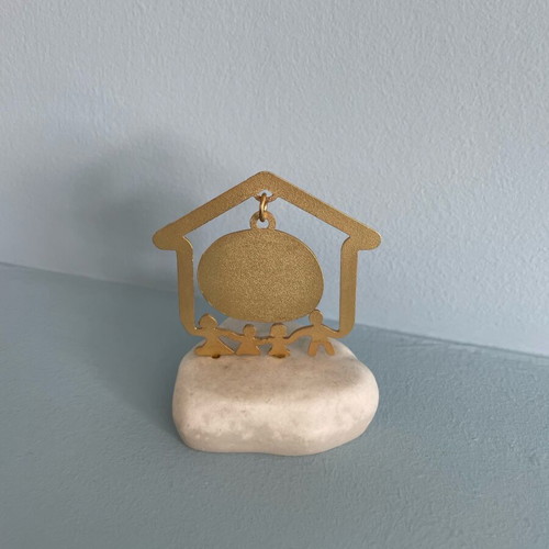 Decorative eye four-member family like new