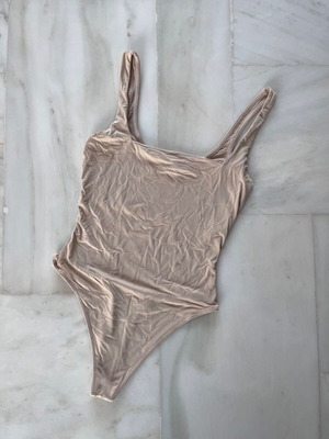 Bershka bodysuit like new, size M, beige, square neck