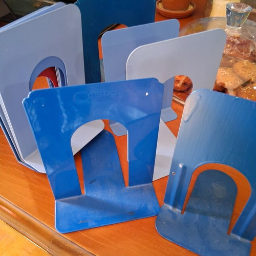Metal bookends new pack of 16 pieces