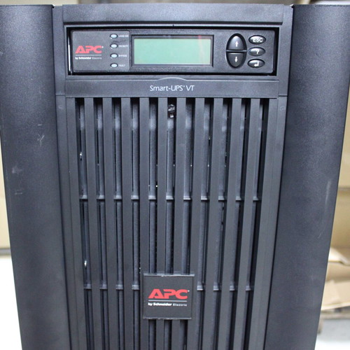 UPS APC SUVTPF10KB2H 10kVA used with batteries