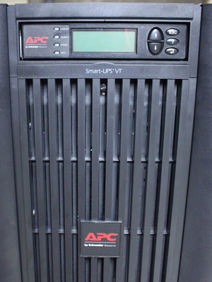 UPS APC SUVTPF10KB2H 10kVA μεταχειρισμένο με μπαταρίες