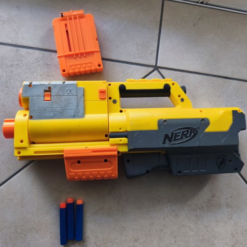 Συλλογή όπλων Nerf σαν καινούργια, σετ 10