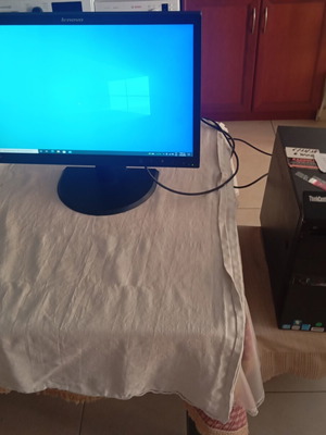 Lenovo ThinkCentre desktop with 22-inch ThinkVision monitor