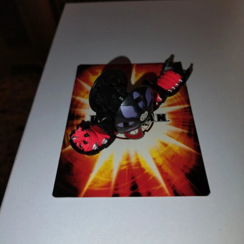Bakugan Darkus Wormquake toy like new, authentic