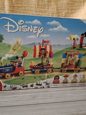 Lego Disney 43212 Celebration Train καινούργιο, σετ για τα 100 χρόνια της Disney