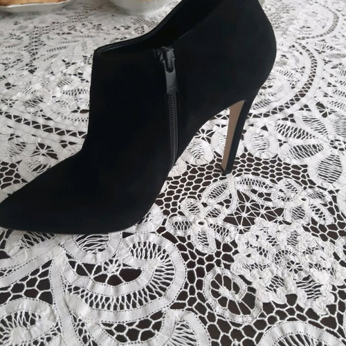 Luxury Fardoulis ankle boots 38 new, black suede with leather sole